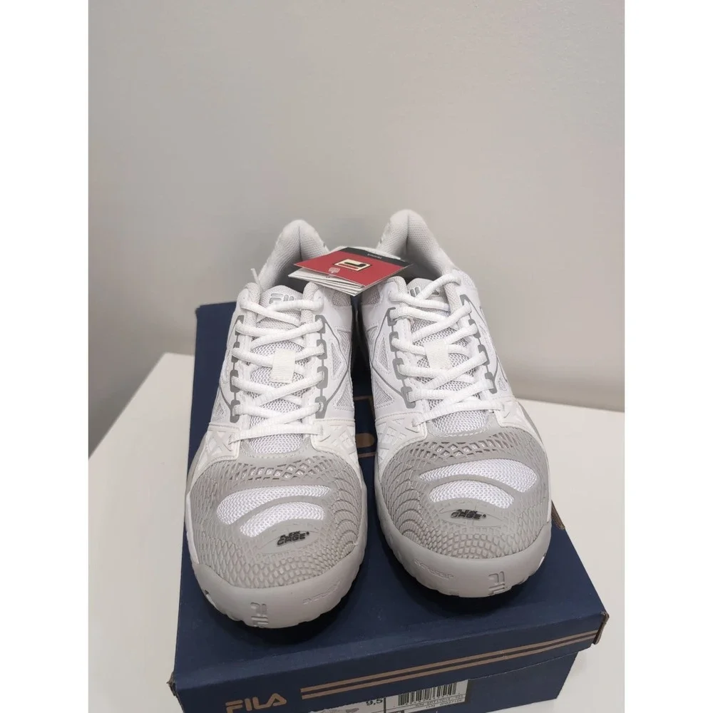 NWB FILA Cage Delirium Women's Tennis Sneakers White/Gray Size 9.5